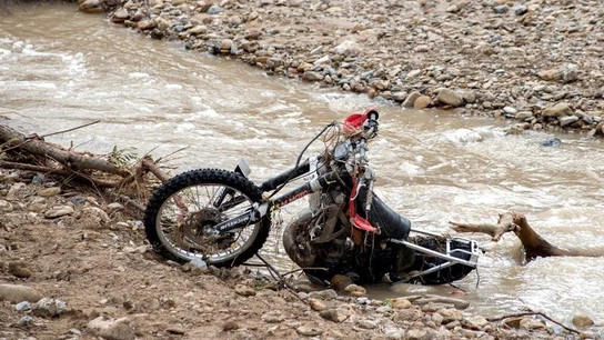magen de la moto del motorista desaparecido en Martos (Jaén) magen de la moto del motorista desaparecido en Martos (Jaén)