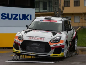 Suzuki Swift R+ 2018 Suzuki Swift R+ 2018