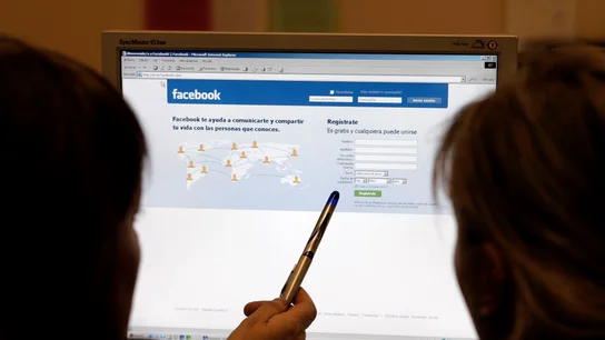 Facebook Facebook