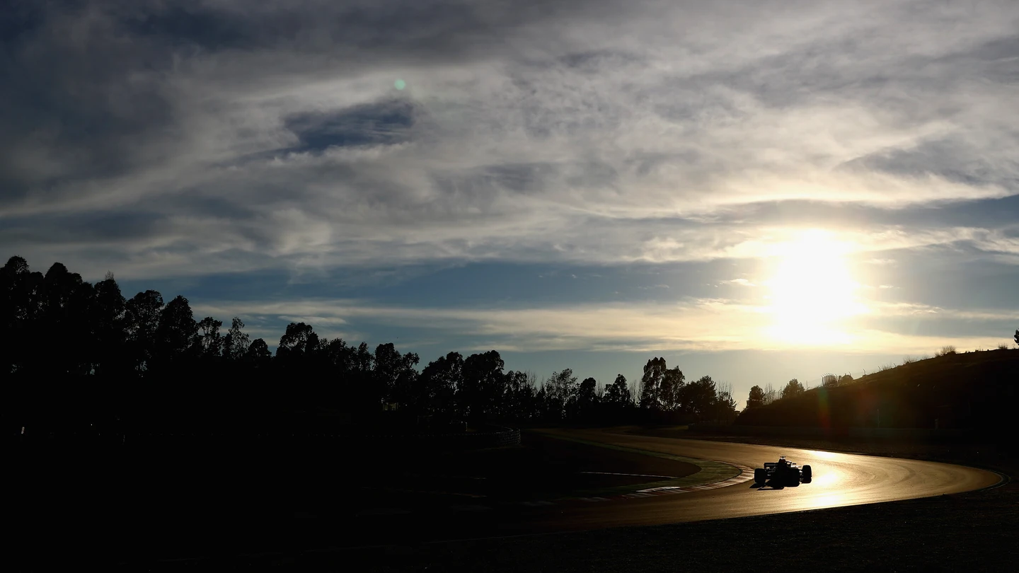 Daniel Ricciardo pilota el Red Bull en los test invernales en Montmeló Daniel Ricciardo pilota el Red Bull en los test invernales en Montmeló