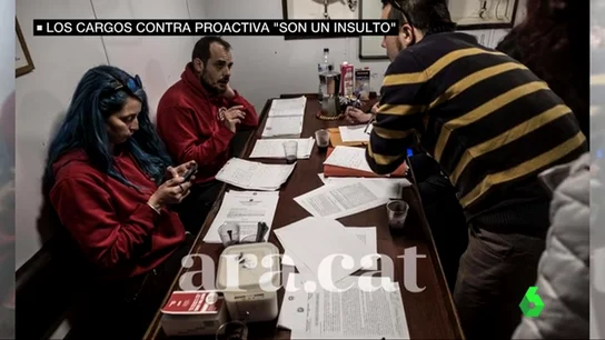 Parte de la tripulación del barco de Proactiva retenido llega a España y denuncian que los cargos son "un insulto" Parte de la tripulación del barco de Proactiva retenido llega a España y denuncian que los cargos son "un insulto"