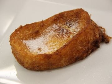 Cinco trucos para que la torrija quede espectacular. Cinco trucos para que la torrija quede espectacular.