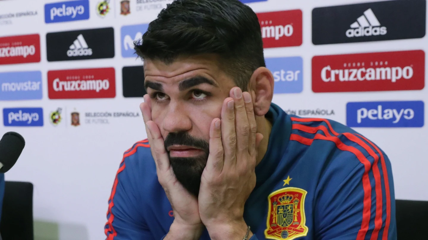Diego Costa en rueda de prensa Diego Costa en rueda de prensa