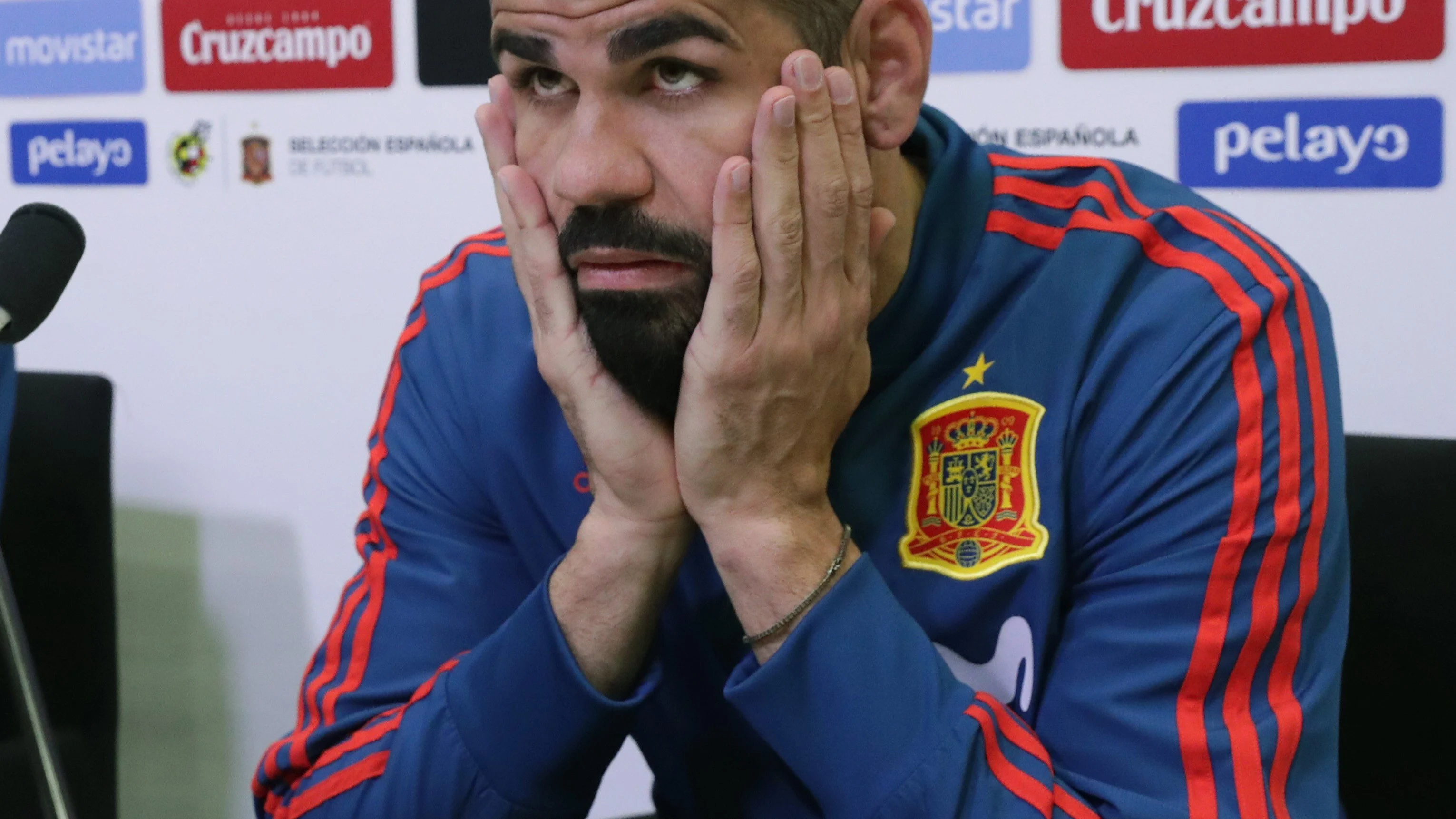 Diego Costa en rueda de prensa