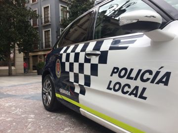 La policía local y los bomberos de Granada se plantan en semana santa La policía local y los bomberos de Granada se plantan en semana santa
