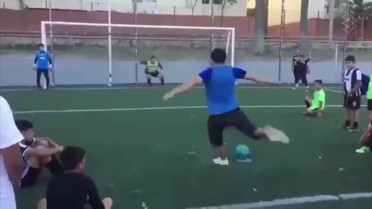 Una auténtica genialidad: el truco para tirar penaltis que arrasa en redes sociales Una auténtica genialidad: el truco para tirar penaltis que arrasa en redes sociales