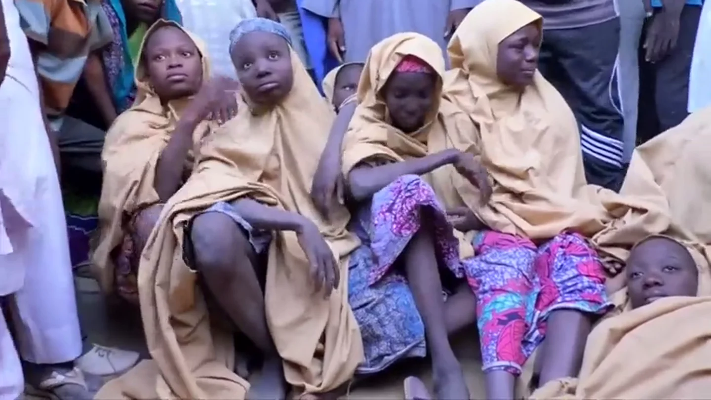 Boko Haram libera a 105 niñas del grupo que secuestró en la localidad nigeriana de Dapchi Boko Haram libera a 105 niñas del grupo que secuestró en la localidad nigeriana de Dapchi