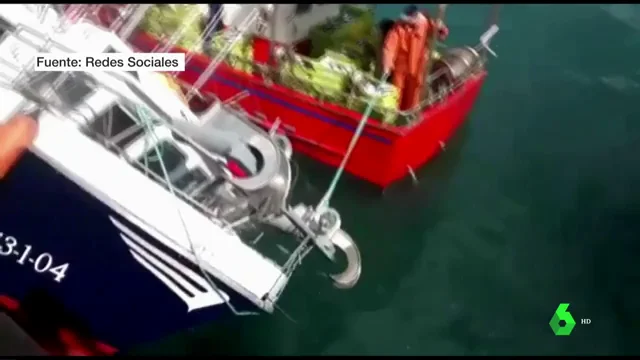 barco volcado