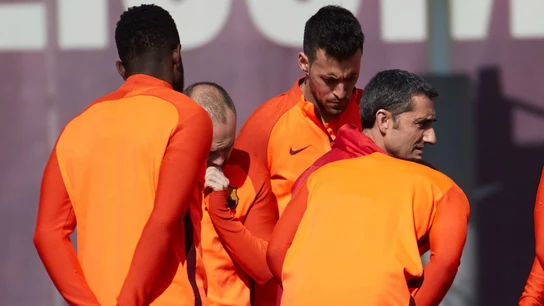 Busquets, en el entrenamiento del Barcelona Busquets, en el entrenamiento del Barcelona