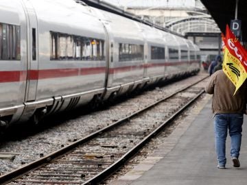 HUELGA TREN HUELGA TREN