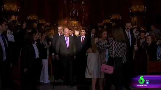 El rey juan Carlos y la familia real El rey juan Carlos y la familia real
