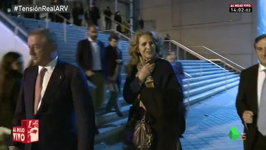 La infanta Elena a la salida del cine La infanta Elena a la salida del cine