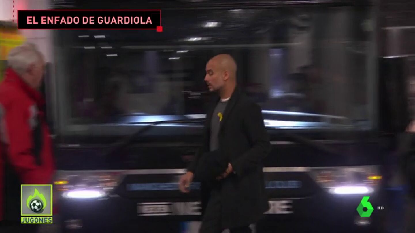 El enfado de Guardiola con la Polic&iacute;a tras el ataque al autob&uacute;s del City: "Gracias por protegernos... verg&uuml;enza"