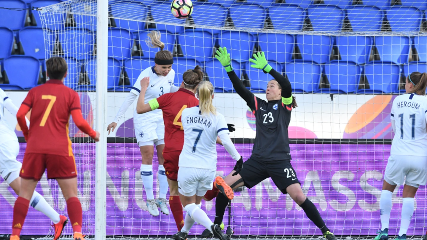 Momento del partido entre España y Finlandia Momento del partido entre España y Finlandia