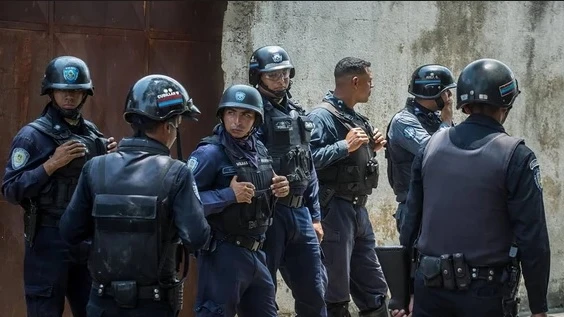 Varios agentes de la Policía de Venezuela