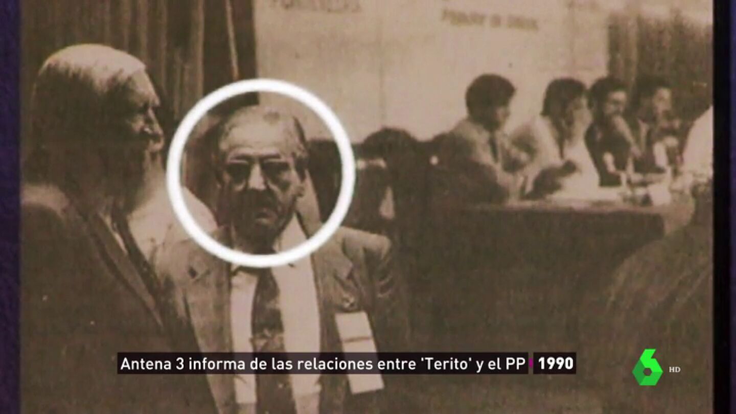 Fraga, N&uacute;&ntilde;ez-Feij&oacute;o y las amistades peligrosas: todos los alcaldes contrabandistas que gobernaron en Galicia