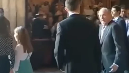 El rey Juan Carlos pide explicaciones a su hijo Felipe El rey Juan Carlos pide explicaciones a su hijo Felipe