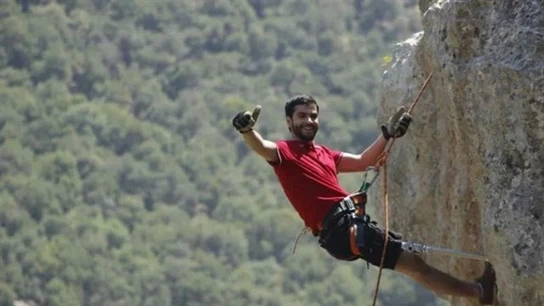 Jarah Alhawamdeh, un refugiado palestino de 22 años Jarah Alhawamdeh, un refugiado palestino de 22 años