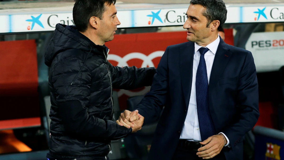 Valverde saluda a Garitano