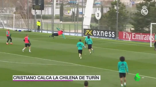 Cristiano repite su chilena contra la Juventus en el entrenamiento previo al derbi Cristiano repite su chilena contra la Juventus en el entrenamiento previo al derbi