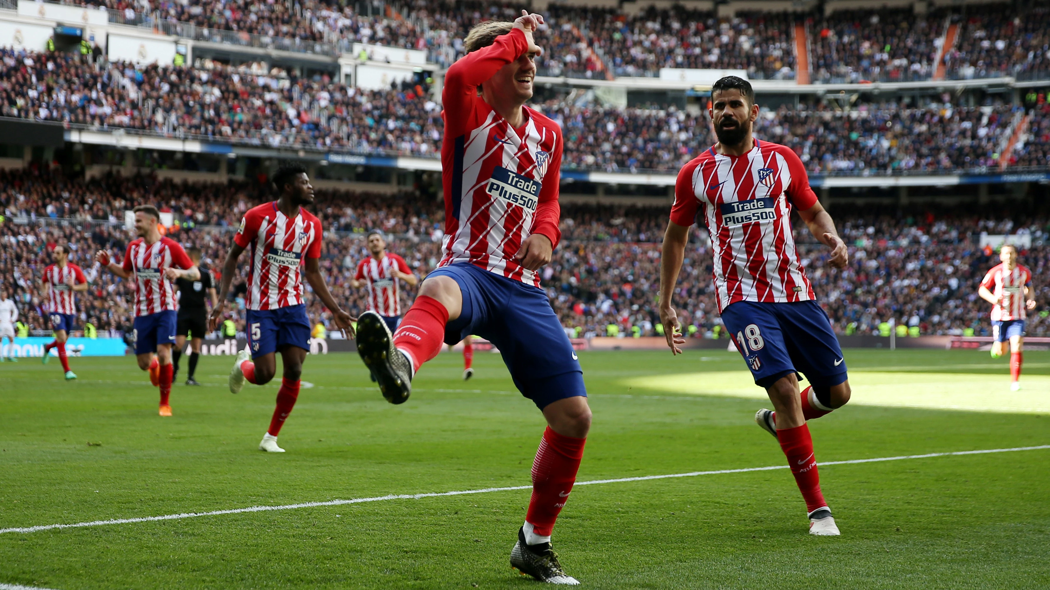 Griezmann celebra su gol en el Santiago Bernabéu a lo 'Fortnite'