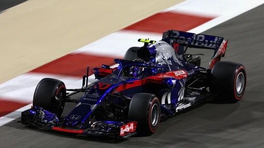 Pierre Gasly, rodando en Baréin con su Toro Rosso Pierre Gasly, rodando en Baréin con su Toro Rosso