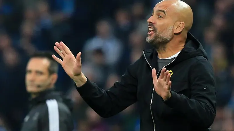 Pep Guardiola, expulsado del City-Liverpool. 