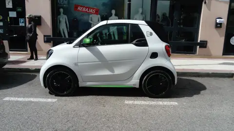 Smart Fortwo ED Ushuaïa Edition 2018 Cabrio Smart Fortwo ED Ushuaïa Edition 2018 Cabrio