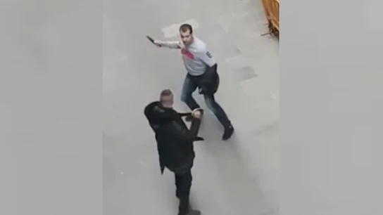 Violenta pelea en Barcelona Violenta pelea en Barcelona