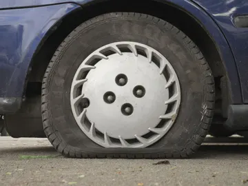 Reventón de neumático Reventón de neumático