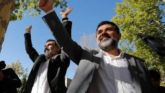 Jordi Sánchez junto a Jordi Cuixart. Jordi Sanchez_643x397