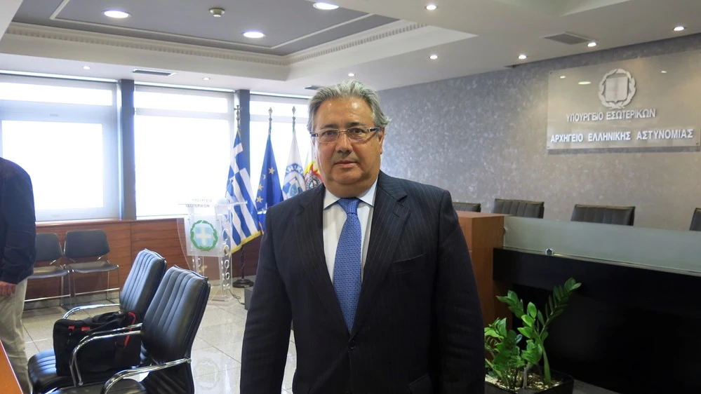 l ministro del Interior Juan Ignacio Zoido, durante su reunión en el ministerio griego de Protección Ciudadana