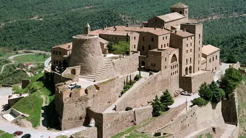 Edificios Embrujados Parador de Cardona
