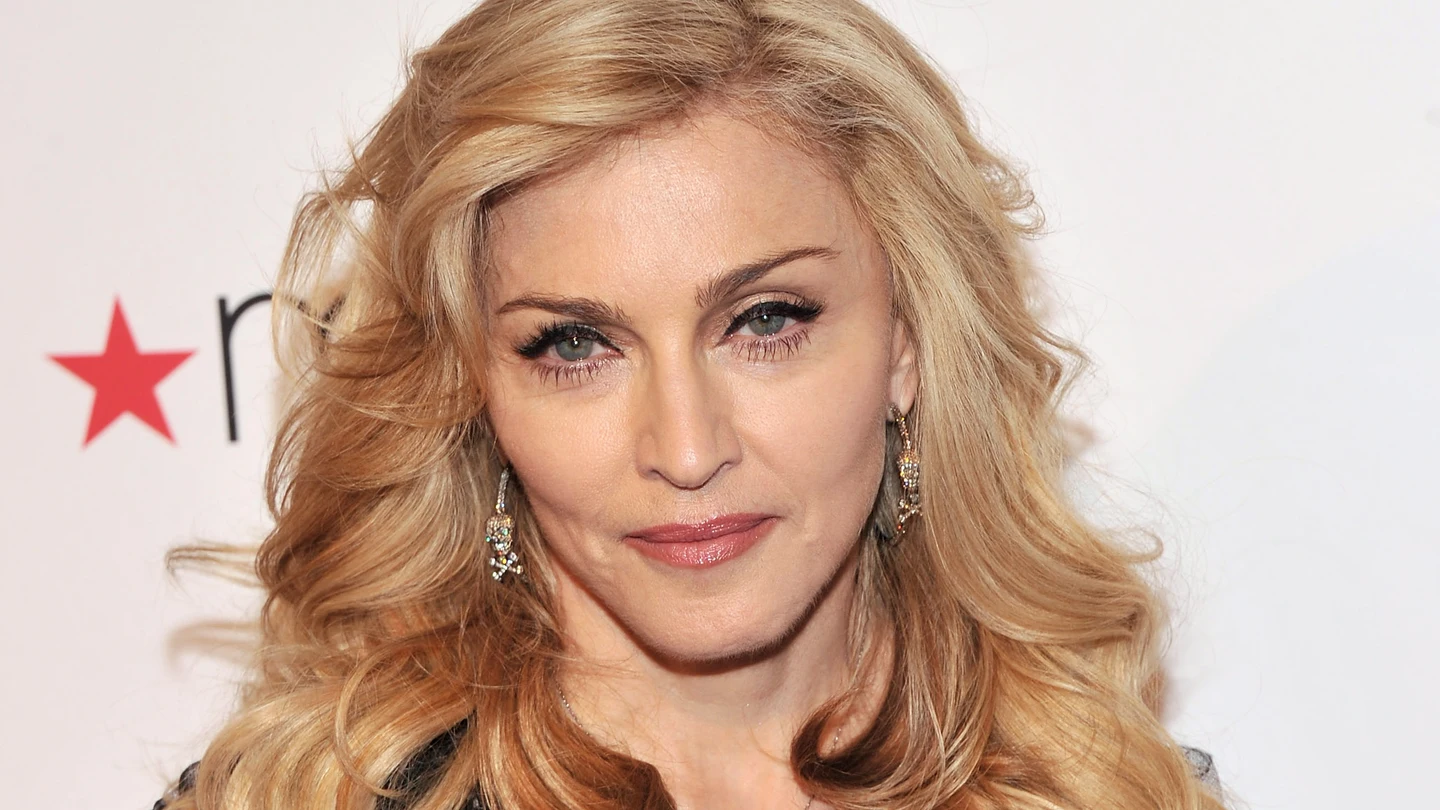 Madonna presentando su nueva fragancia Truth Or Dare' en Nueva York Madonna presentando su nueva fragancia Truth Or Dare' en Nueva York
