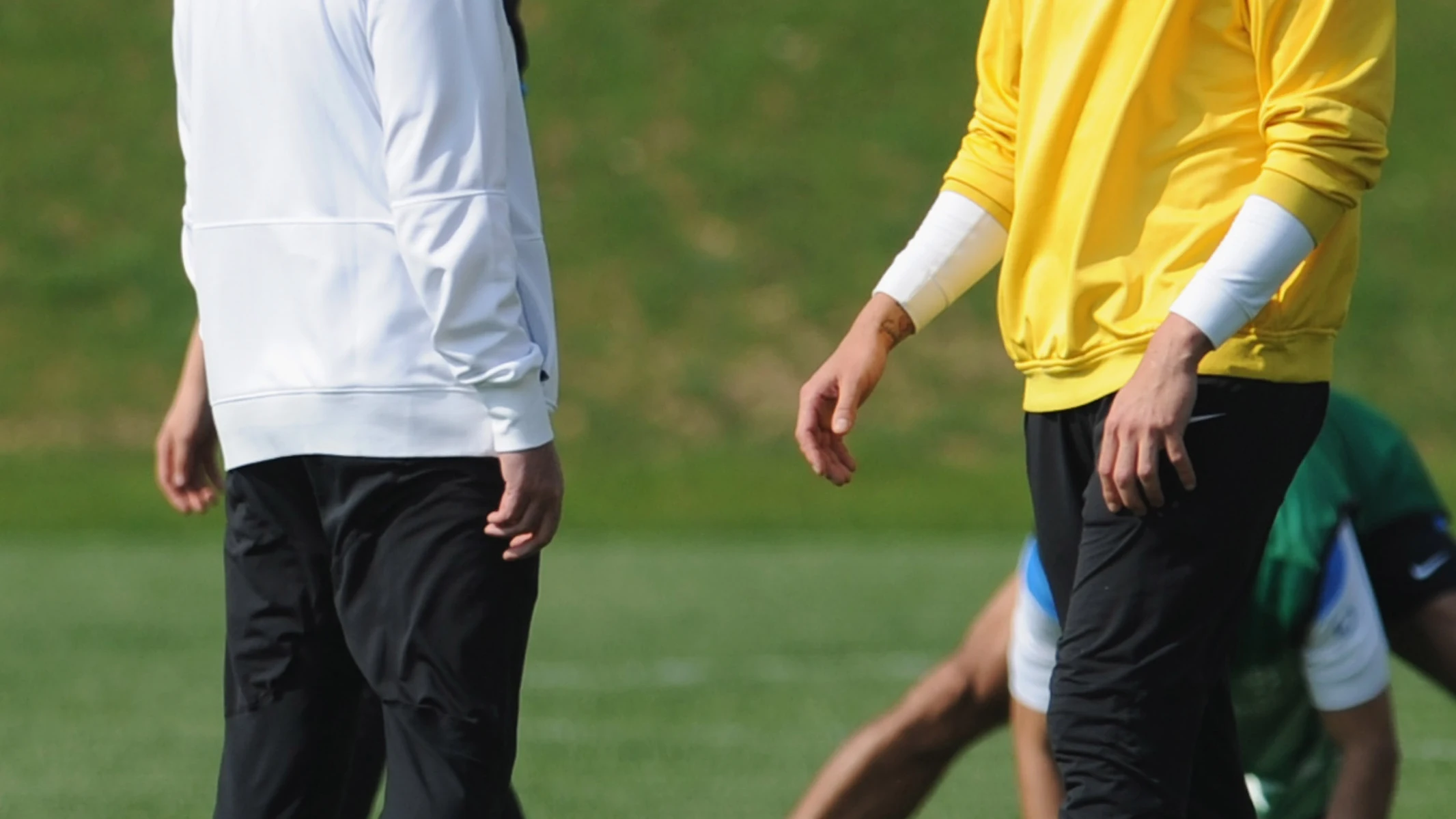 Mourinho y Julio César, en un entrenamiento durante su etapa en el Inter