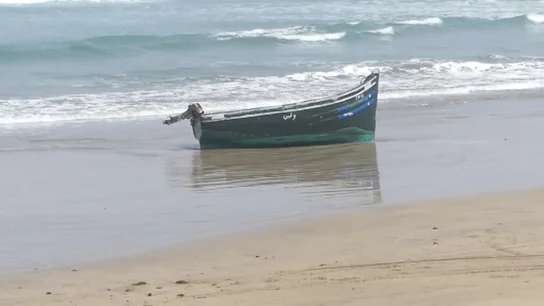 Imagen de una patera Imagen de una patera