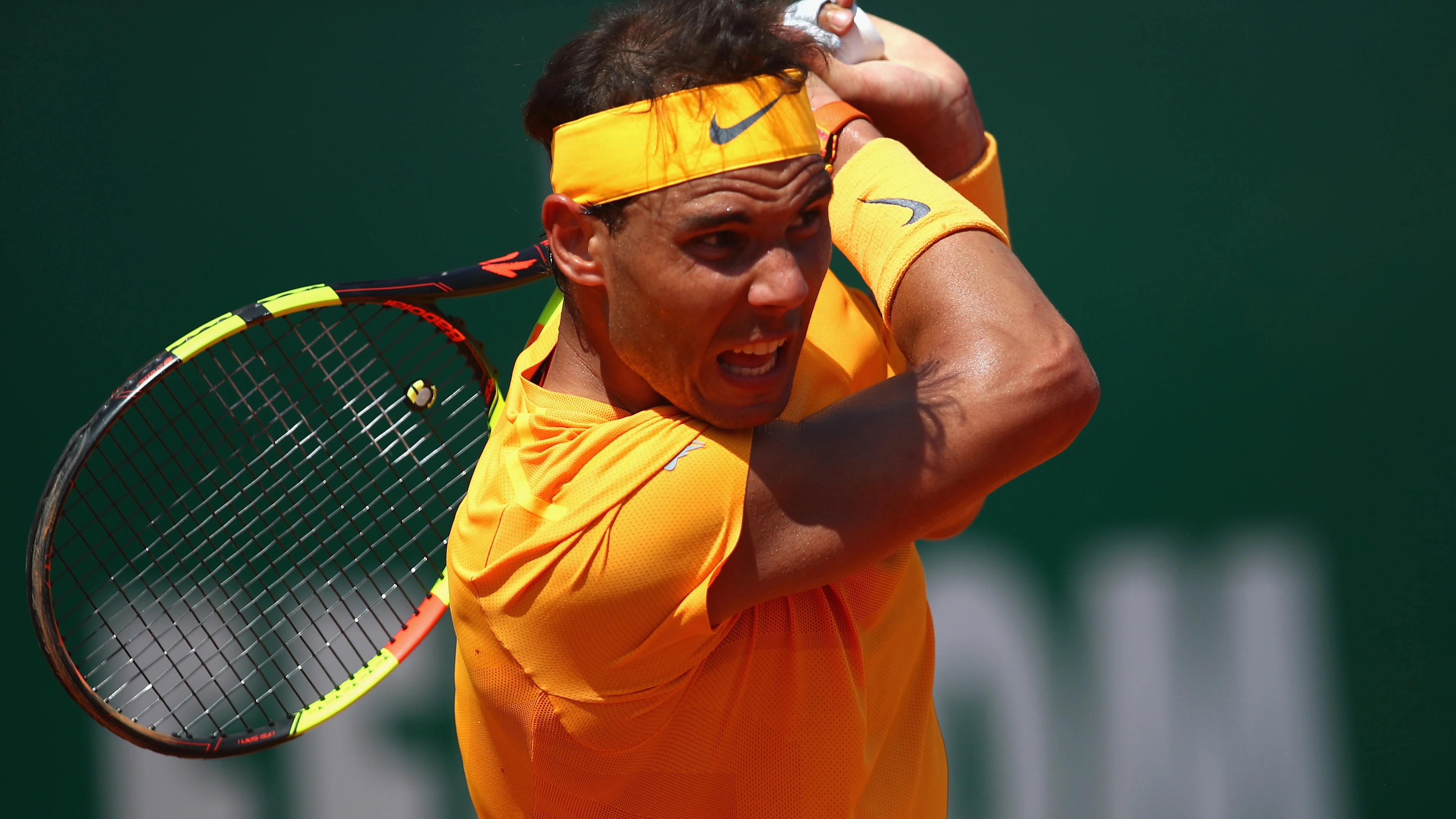 Rafa Nadal devuelve un golpe en Montecarlo