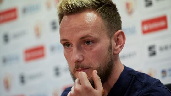 Rakitic, en la sala de prensa antes de la final de la Copa