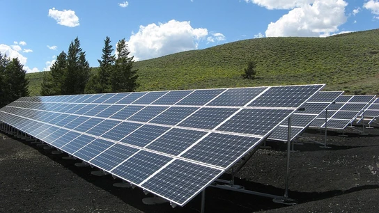 Paneles solares para crear energía Paneles solares para crear energía