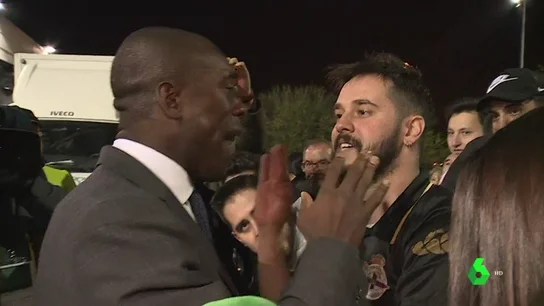 Seedorf da explicaciones a los aficionados del Deportivo: "Nosotros no te queremos" Seedorf da explicaciones a los aficionados del Deportivo: "Nosotros no te queremos"