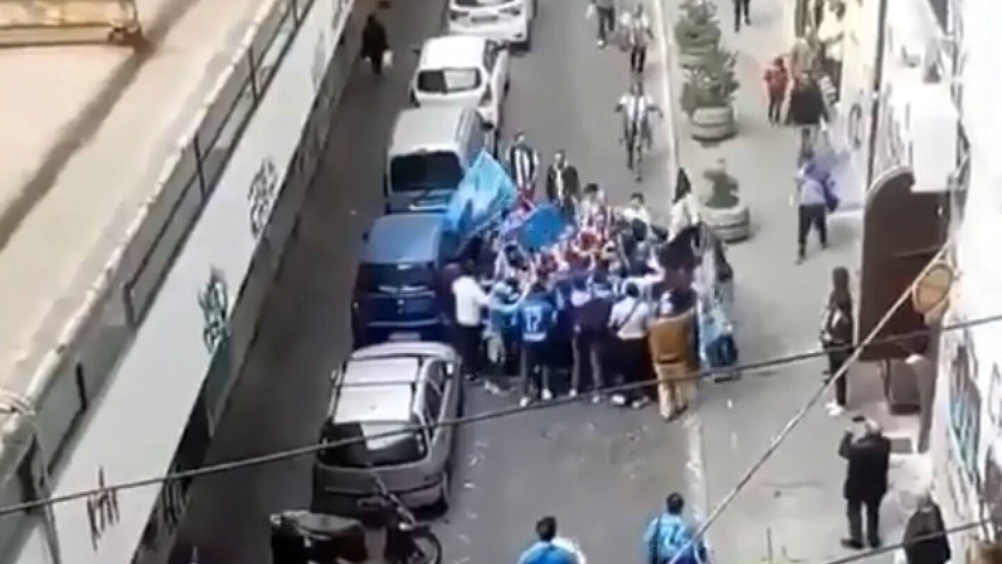 Aficionados de Juventus y N&aacute;poles