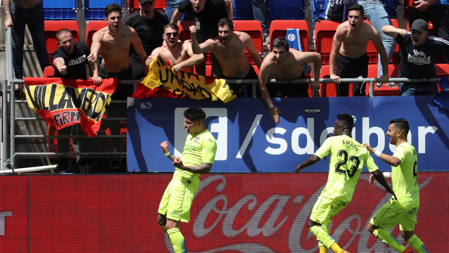 Olivera celebra su gol contra el Eibar Olivera celebra su gol contra el Eibar