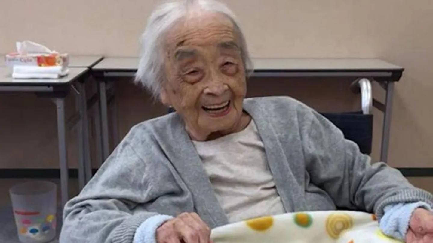 Nabi Tajima, la mujer más anciana del mundo Nabi Tajima, la mujer más anciana del mundo