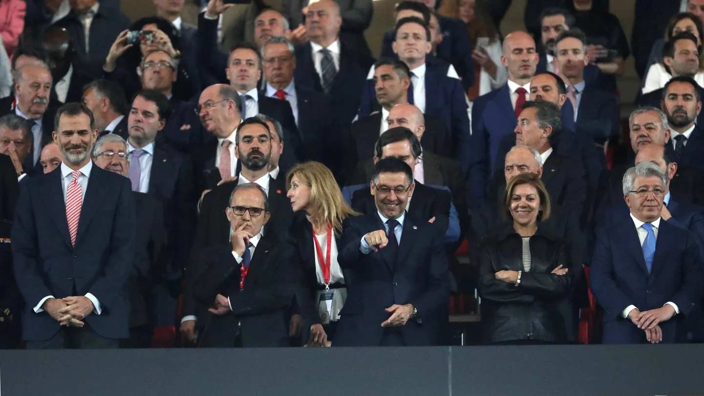 Bartomeu, en el palco del Metropolitano durante la final de la Copa del Rey Bartomeu, en el palco del Metropolitano durante la final de la Copa del Rey
