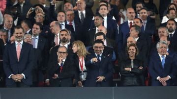 Bartomeu, en el palco del Metropolitano durante la final de la Copa del Rey