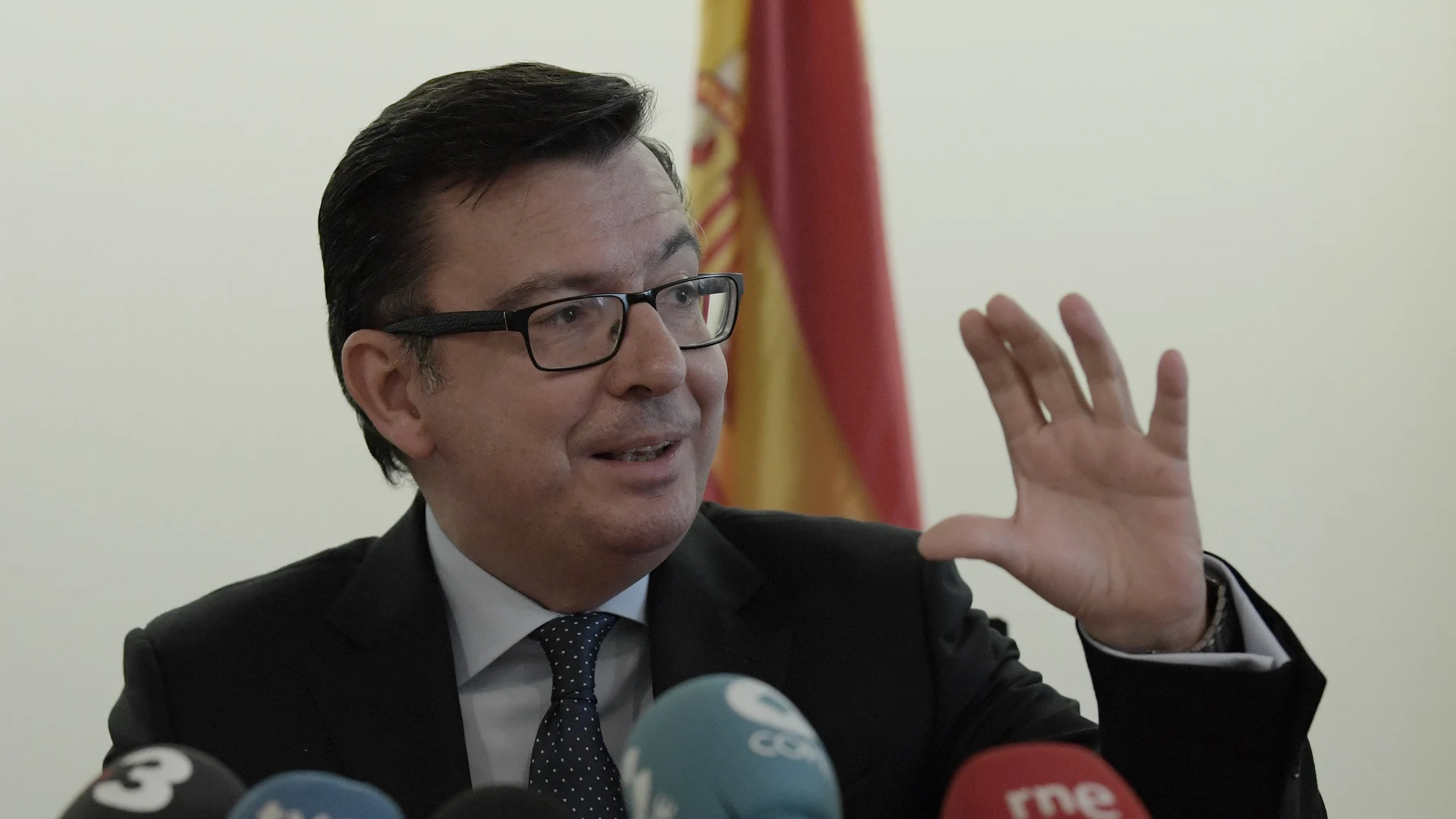 El ministro de Economía, Industria y Competitividad de España, Román Escolano