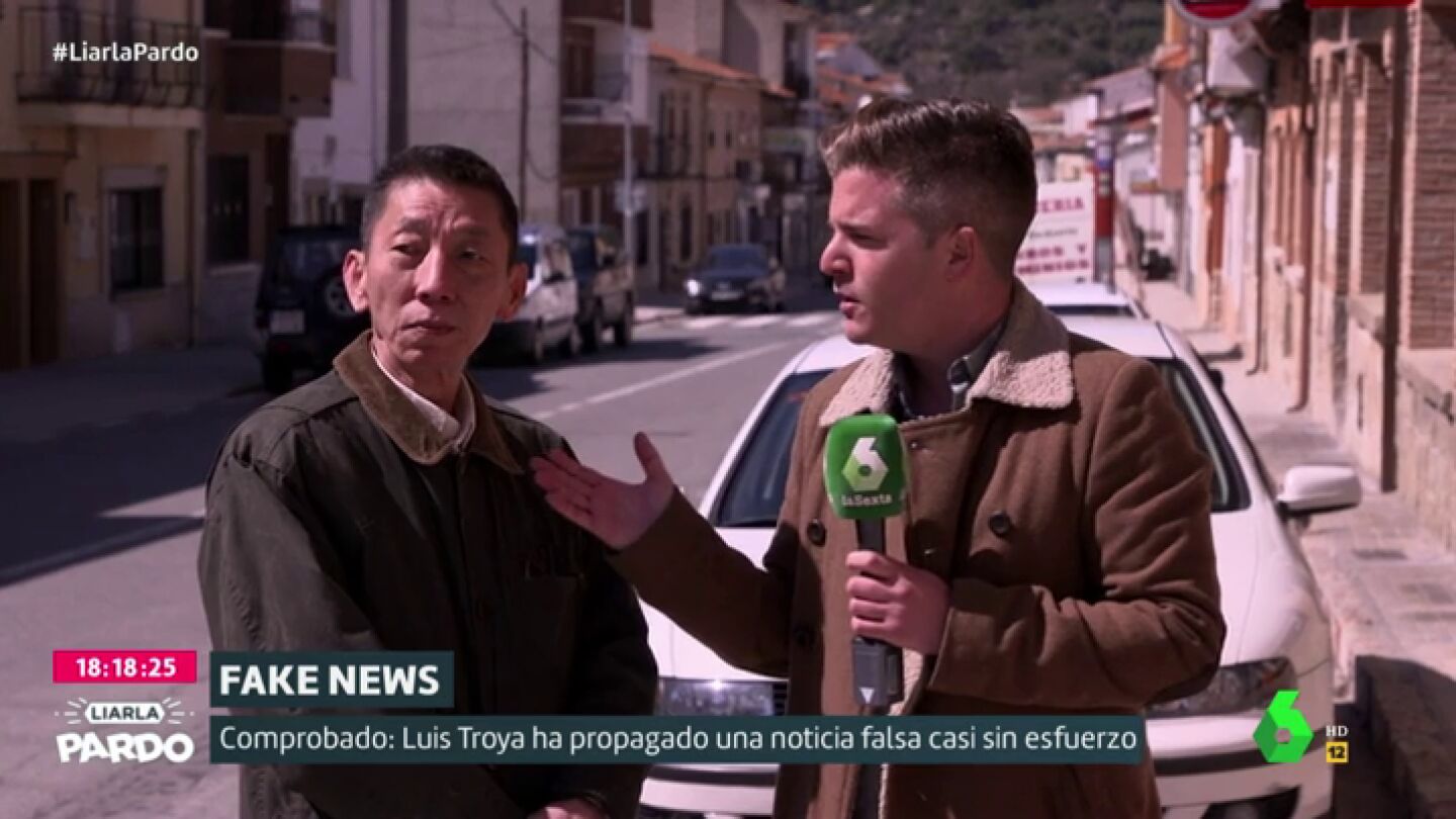 Luis Troya con el falso inversor chino