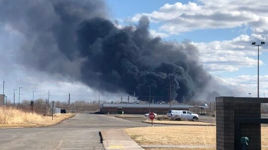 Al menos 20 personas han resultado heridas por un incendio registrado en una refiner&iacute;a en Wisconsin