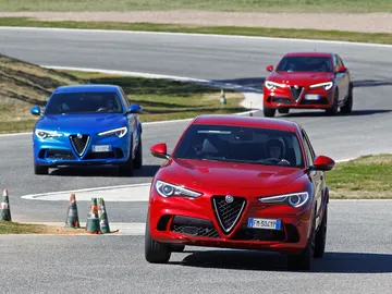 Alfa Romeo Stelvio Quadrifoglio Alfa Romeo Stelvio Quadrifoglio