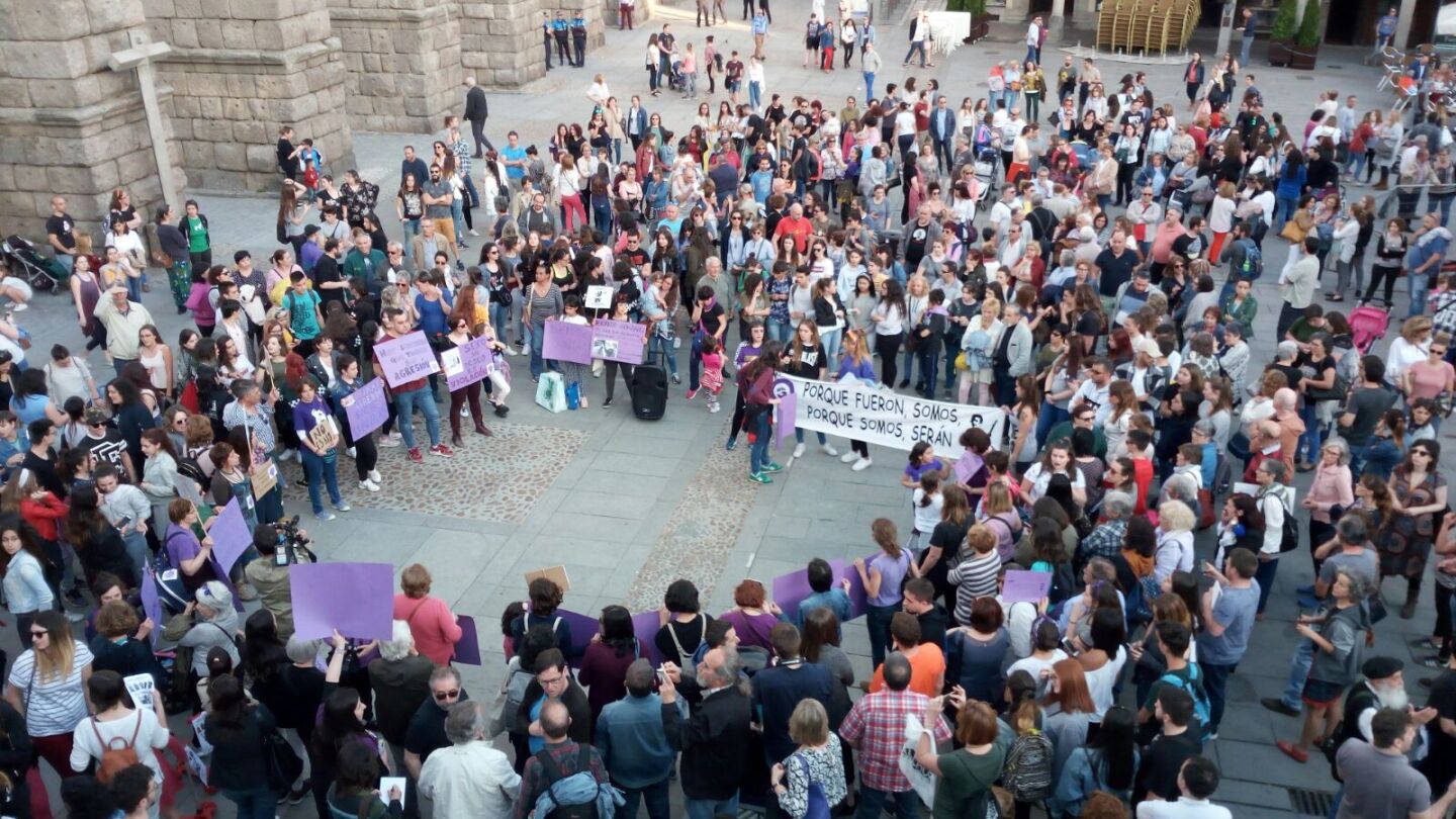 Manifestaci&oacute;n en Segovia contra la sentencia judicial por el caso de La Manada